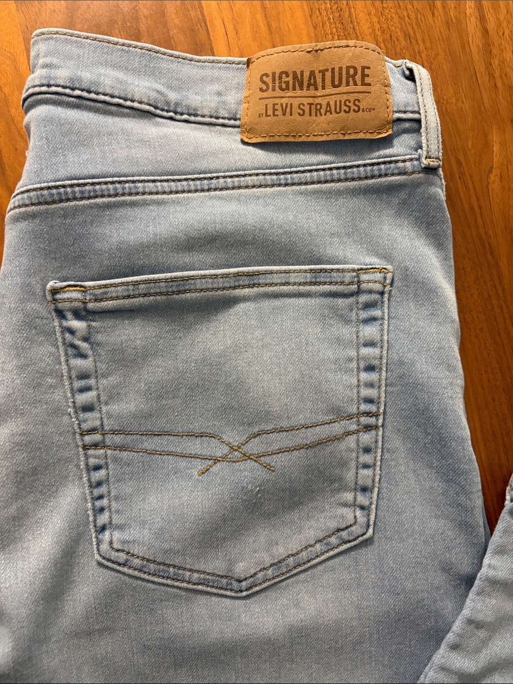 Signature by Levi Strauss & Co Men’s Jeans